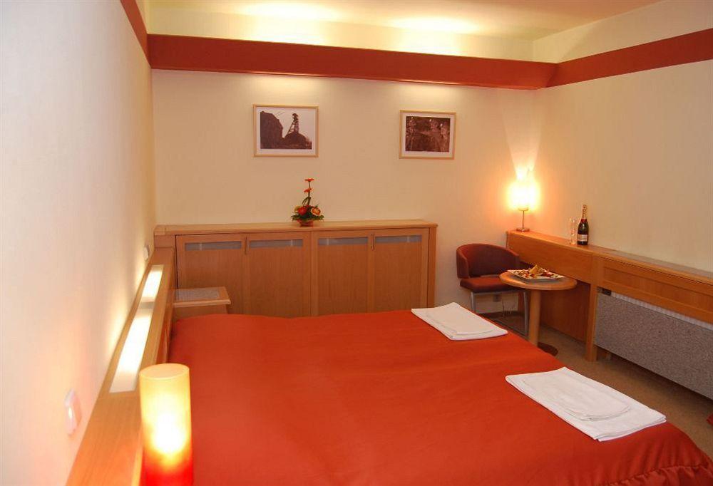 Hotel Maria Ostrava Eksteriør bilde