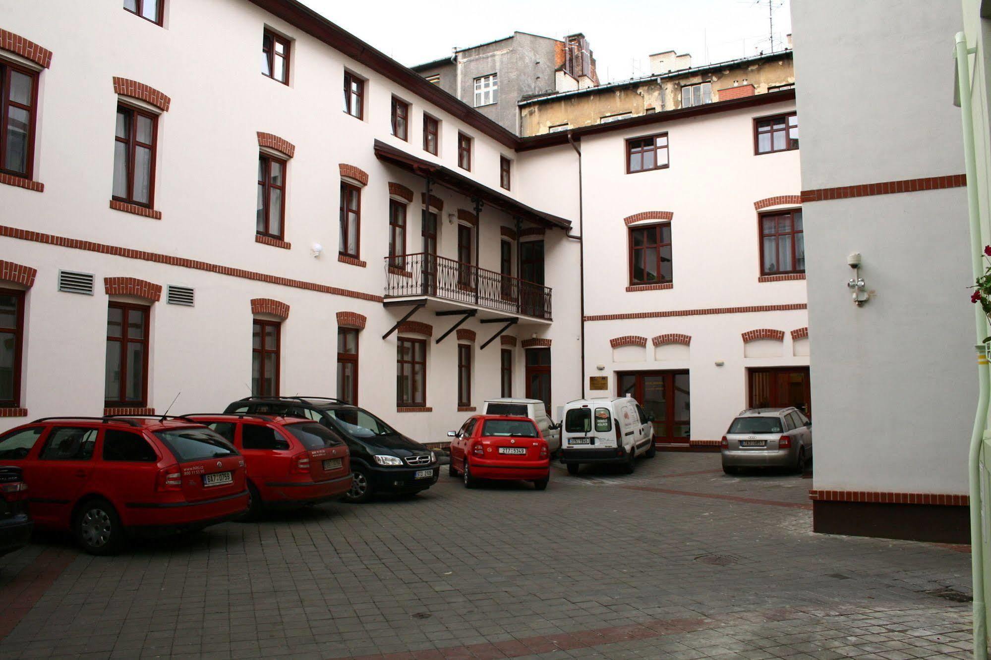 Hotel Maria Ostrava Eksteriør bilde